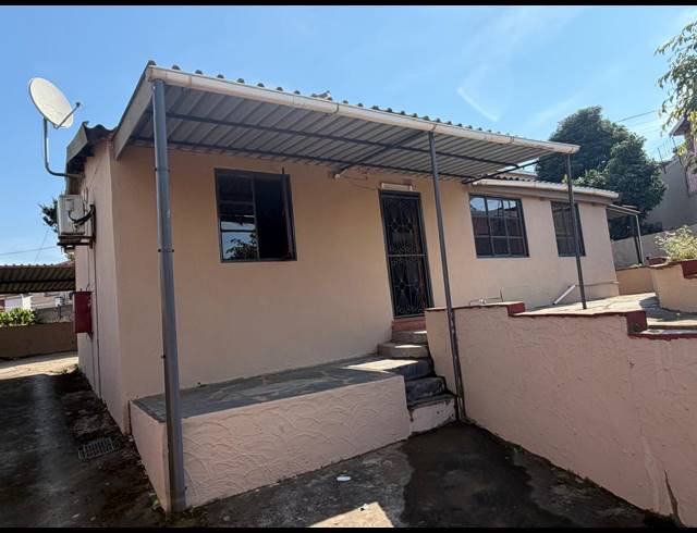 2 BEDROOM FREESTANDING FOR SALE IN NORTHDALE